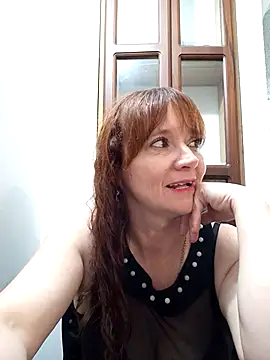 Snapshot of chanel-2025 chatting on 14, 3, 2025 chanel-2025 online show from 14, 3, 2025