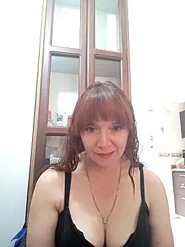 Snapshot of chanel-2025 chatting on 18, 3, 2025 chanel-2025 online show from 18, 3, 2025