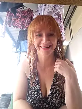 Snapshot of chanel-2025 chatting on 1, 10, 2025 chanel-2025 online show from 1, 10, 2025