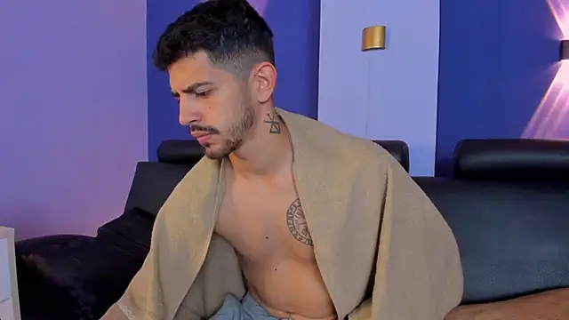 AlejandroStormm online show from 7, 10, 2025