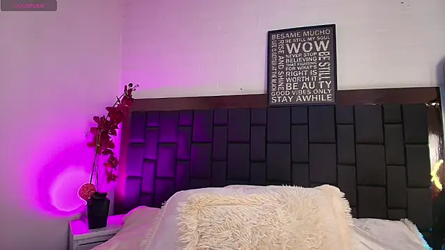 Snapshot of Lexi_Howard_ chatting on 15, 12, 2025 Lexi Howard online show from 15, 12, 2025