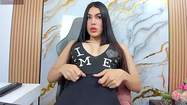 Hannaroosseee online show from 20, 6, 2026