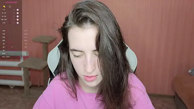 Snapshot of reaiss chatting on 18, 11, 2025 reaiss online show from 18, 11, 2025