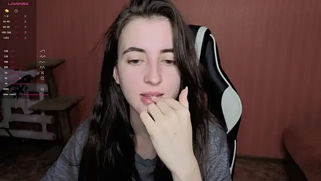 Snapshot of reaiss chatting on 27, 11, 2025 reaiss online show from 27, 11, 2025