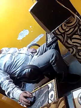 Snapshot of longsexji chatting on 9, 3, 2025 longsexji online show from 9, 3, 2025