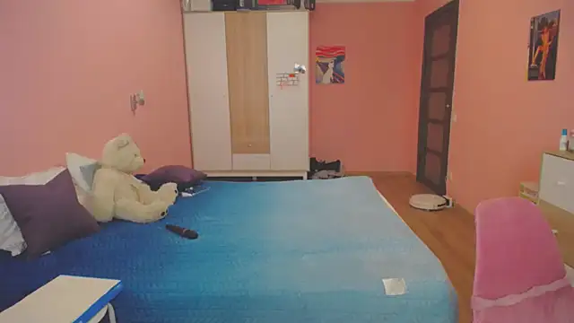 Snapshot of AnnsLove_is chatting on 13, 3, 2025 AnnsLove is online show from 13, 3, 2025