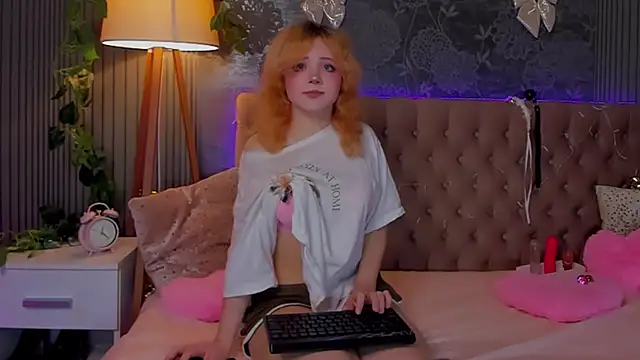 EmilyAngells online show from 19, 12, 2025