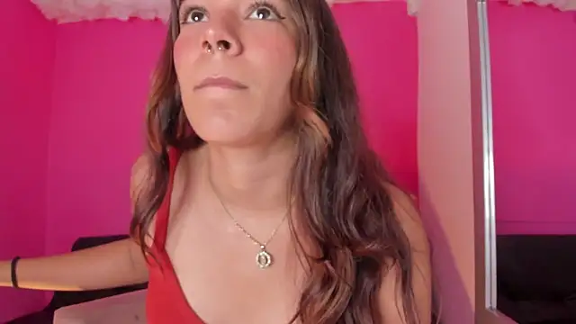 Snapshot of violett_24_ chatting on 19, 3, 2025 violett 24 online show from 19, 3, 2025
