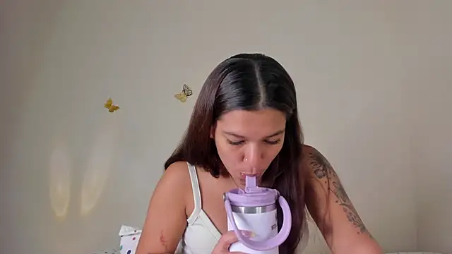 violett 24  online show from 20, 10, 2025