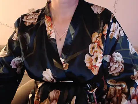YourfantasyGiuly online show from 28, 6, 2026