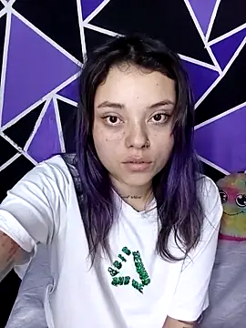 ChloeAllennn online show from 20, 12, 2025