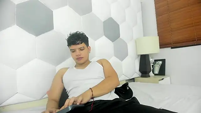 Axel Forte online show from 14, 4, 2026