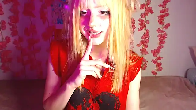 Snapshot of KimiSakura chatting on 15, 10, 2025 KimiSakura online show from 15, 10, 2025