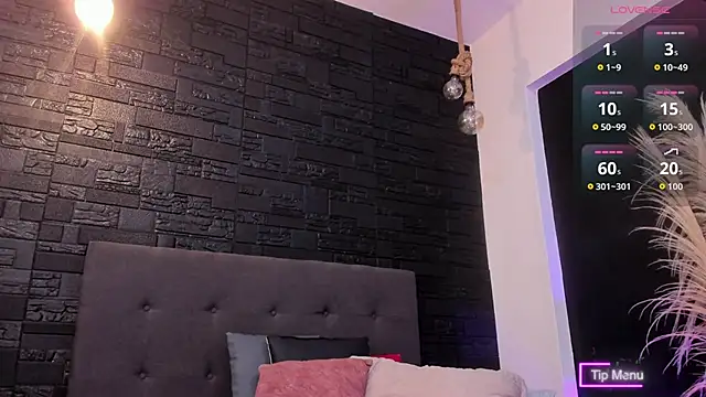 Snapshot of Maite_Smith_ chatting on 14, 11, 2025 Maite Smith online show from 14, 11, 2025