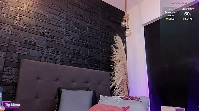 Snapshot of Maite_Smith_ chatting on 21, 11, 2025 Maite Smith online show from 21, 11, 2025