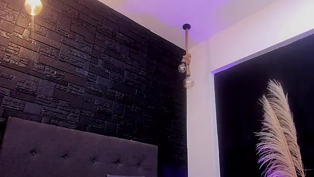 Snapshot of Maite_Smith_ chatting on 30, 11, 2025 Maite Smith online show from 30, 11, 2025