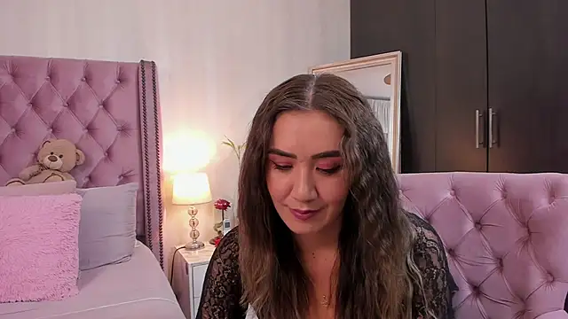 natashaleightt online show from 22, 2, 2026