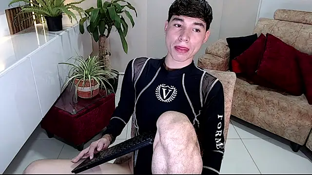 Snapshot of cod_dolll chatting on 21, 12, 2025 cod dolll online show from 21, 12, 2025