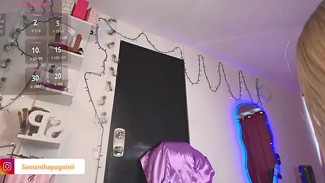 Snapshot of samantha_pagniini chatting on 8, 1, 2026 samantha pagniini online show from 8, 1, 2026