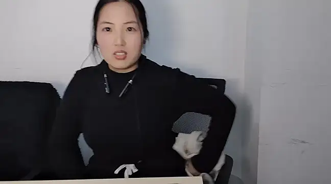 Snapshot of Ellie-BabyLoe chatting on 26, 2, 2025 Ellie-BabyLoe online show from 26, 2, 2025