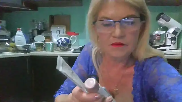 Snapshot of Heidi-Helga chatting on 20, 9, 2025 Heidi-Helga online show from 20, 9, 2025