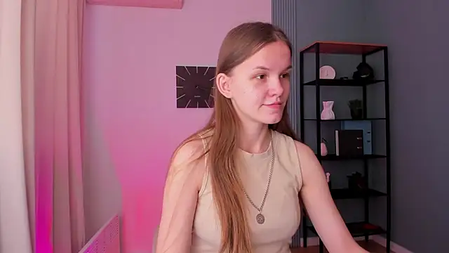 Snapshot of Amber_Rogers chatting on 2, 3, 2025 Amber Rogers online show from 2, 3, 2025