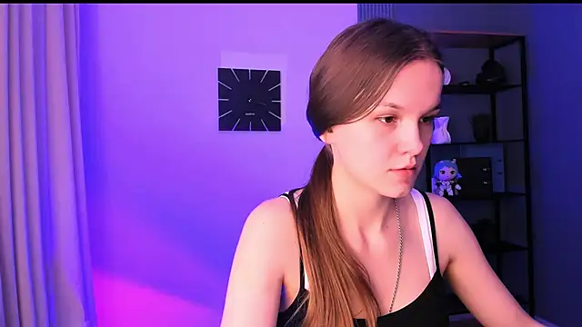 Snapshot of Amber_Rogers chatting on 7, 3, 2025 Amber Rogers online show from 7, 3, 2025