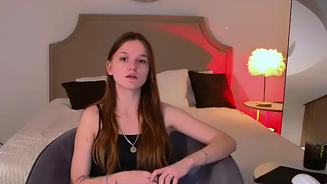 Snapshot of Amber_Rogers chatting on 11, 3, 2025 Amber Rogers online show from 11, 3, 2025