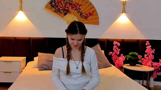 Snapshot of Amber_Rogers chatting on 13, 3, 2025 Amber Rogers online show from 13, 3, 2025