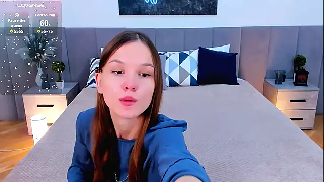 Snapshot of Amber_Rogers chatting on 22, 10, 2025 Amber Rogers online show from 22, 10, 2025