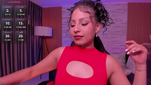 Snapshot of hannah_thomson_ chatting on 29, 10, 2025 hannah thomson online show from 29, 10, 2025