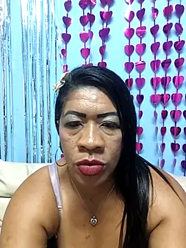 Snapshot of Tocameamor chatting on 4, 3, 2025 Tocameamor online show from 4, 3, 2025