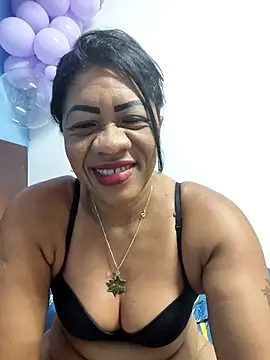 Snapshot of Tocameamor chatting on 19, 10, 2025 Tocameamor online show from 19, 10, 2025