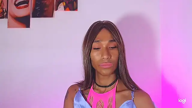 red veltet online show from 15, 9, 2025