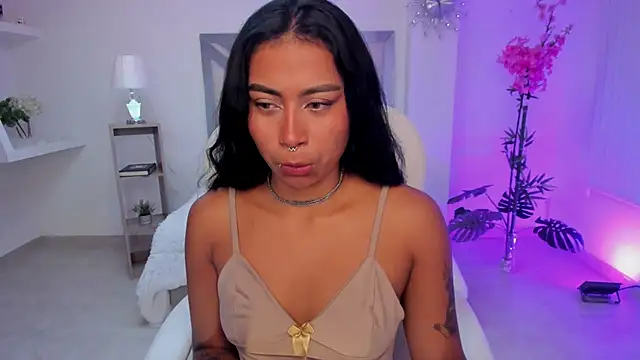 Snapshot of Ivyy_Moon_ chatting on 11, 3, 2025 Ivyy Moon online show from 11, 3, 2025