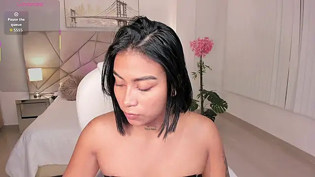 Snapshot of Ivyy_Moon_ chatting on 16, 12, 2025 Ivyy Moon online show from 16, 12, 2025