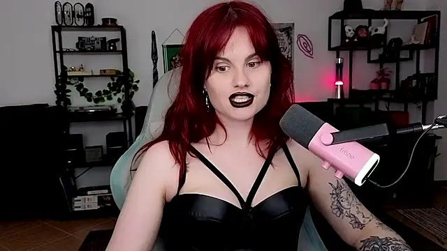 Snapshot of Della_Ideal chatting on 19, 4, 2026 Della Ideal online show from 19, 4, 2026