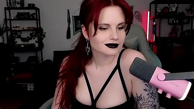 Snapshot of Della_Ideal chatting on 31, 5, 2026 Della Ideal online show from 31, 5, 2026