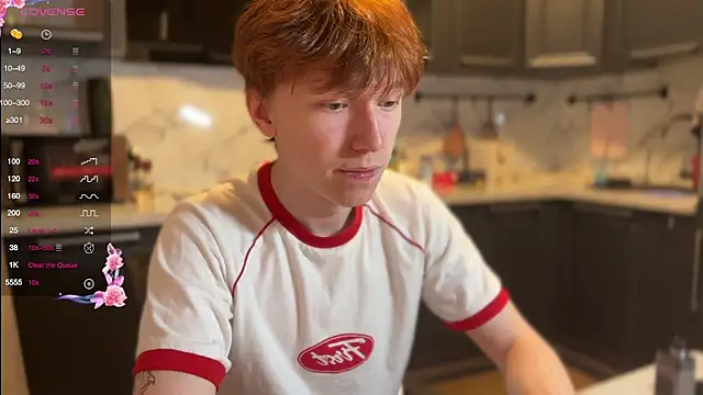 Snapshot of tommy_colson chatting on 15, 11, 2025 tommy colson online show from 15, 11, 2025