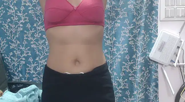 Reena600 online show from 5, 3, 2025