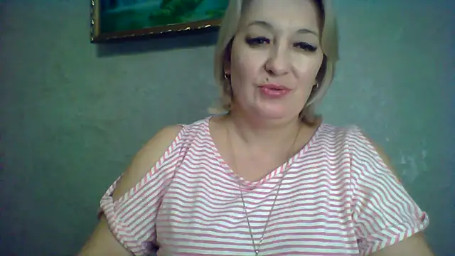 ArielXLoveresss online show from 22, 11, 2025