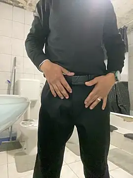 Snapshot of rogerdik76 chatting on 23, 2, 2026 rogerdik76 online show from 23, 2, 2026