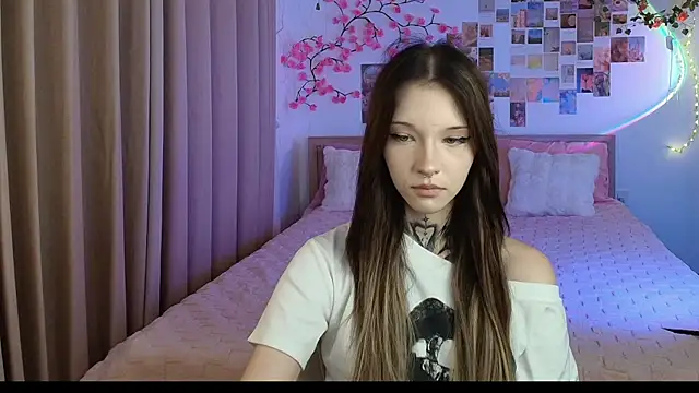 mefwhore online show from 17, 4, 2026