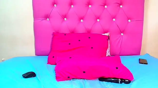 SEXYASSTINAXXX online show from 3, 3, 2025