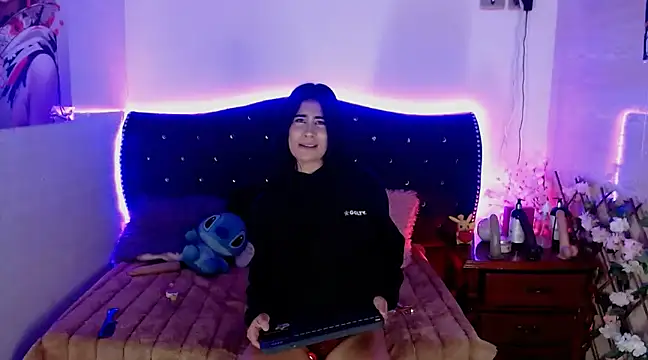 Snapshot of Minami_Nakamura chatting on 21, 3, 2025 Minami Nakamura online show from 21, 3, 2025