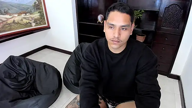 Snapshot of maxflurry_ chatting on 18, 3, 2025 maxflurry online show from 18, 3, 2025