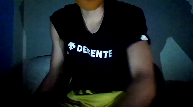 Snapshot of DaGP222 chatting on 2, 3, 2025 DaGP222 online show from 2, 3, 2025