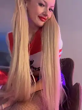 Snapshot of AngelicaaHeaven chatting on 25, 9, 2025 AngelicaaHeaven online show from 25, 9, 2025