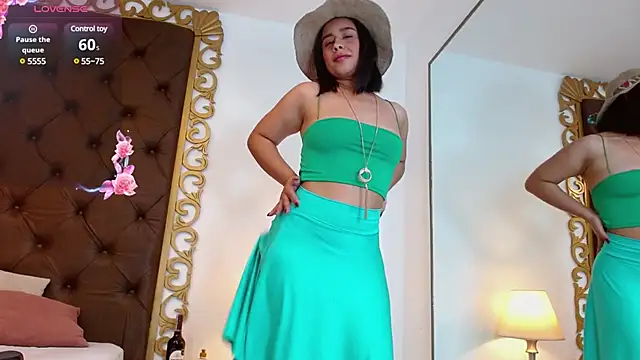 Snapshot of SofiiaMartinez_ chatting on 15, 3, 2025 SofiiaMartinez online show from 15, 3, 2025