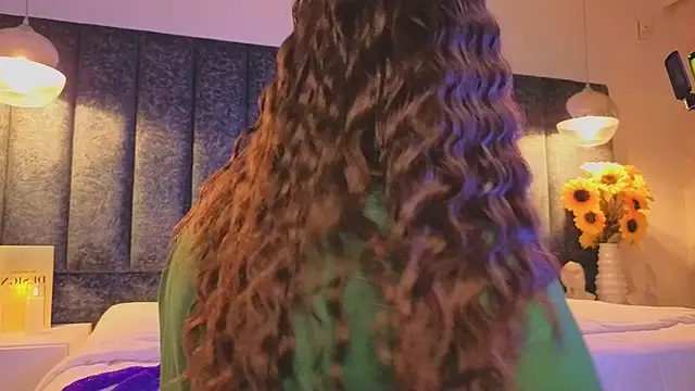 Ariannaa Suarez1 online show from 26, 2, 2026